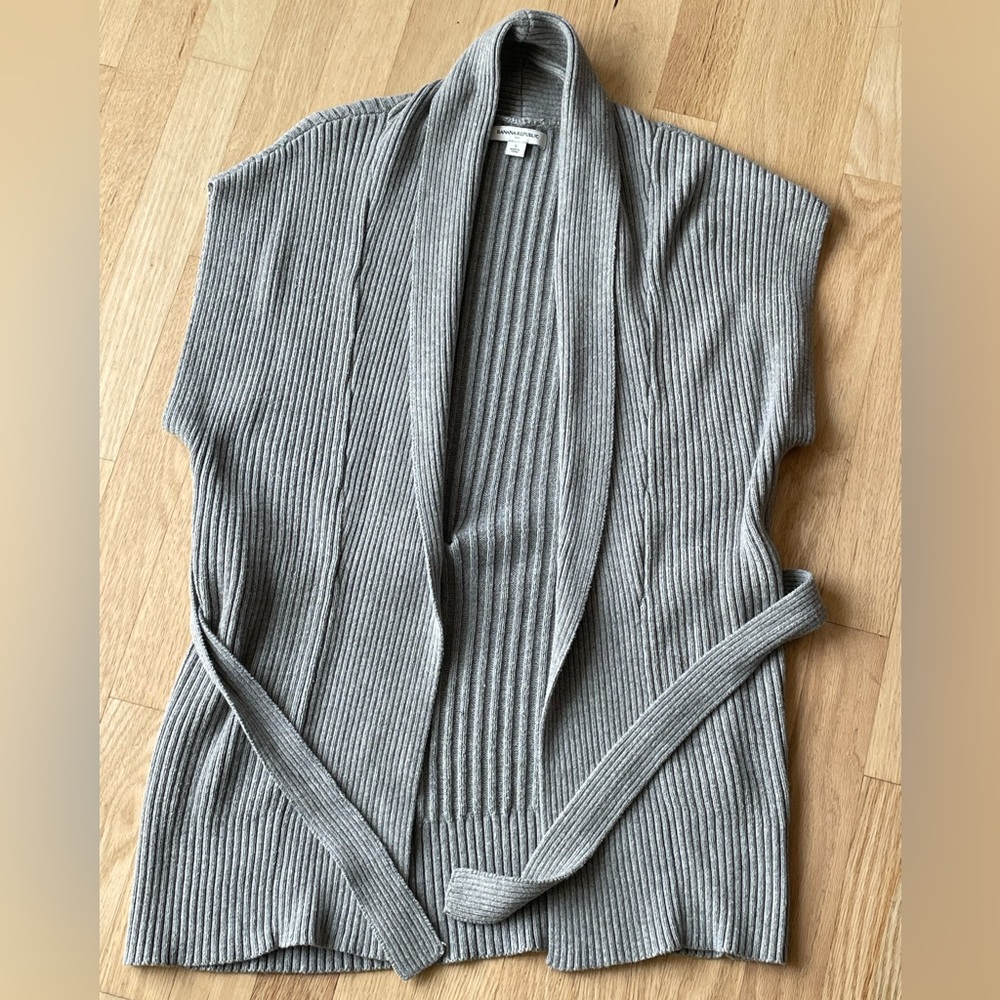 Banana Republic Sleeveless Cardigan